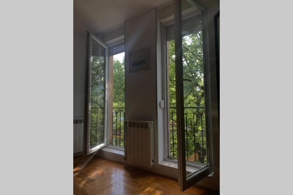 Renovated Cozy Studio 7 At Top Location - Available For Long Term Rentals Novi Sad Exteriör bild